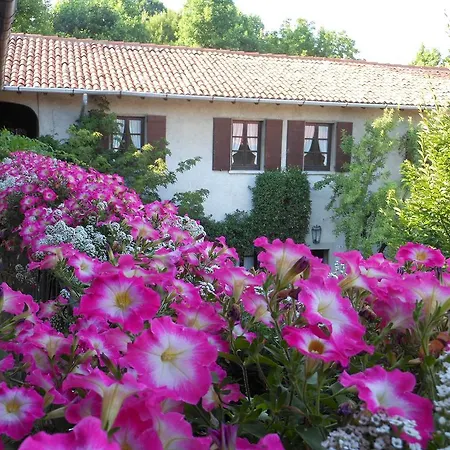 Agriturismo Cassinazza Feriegård