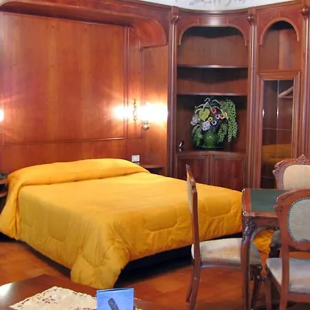 Agriturismo Cassinazza Feriegård *